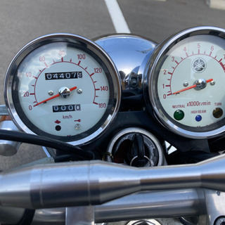 美車　ヤマハ　SR400 YAMAHA 2008年式　3型　中古　バイク
