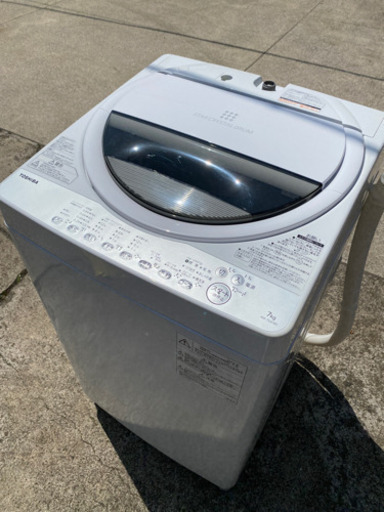 TOSHIBA 東芝　洗濯機　7キロ　美品　2019年