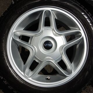 美品♪　ミニ純正　１６インチ　スタッドレス　４穴ミニ用