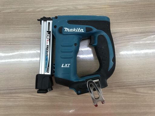 【引取限定】ﾏｷﾀ　ST420DDRF　充電タッカ【うるま市田場】