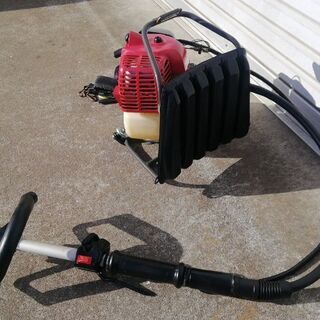 刈払機　草刈機　背負　ADS260RS-T  中古品です。 刈払機 草刈機 背負 ADS260RS-T 中古品です。