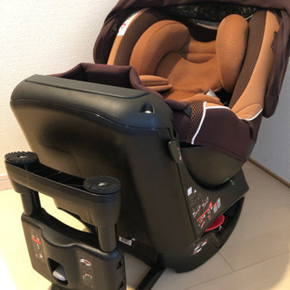 チャイルドシート エールベベ（クルット） ※説明書、取り付けガイドDVD付き