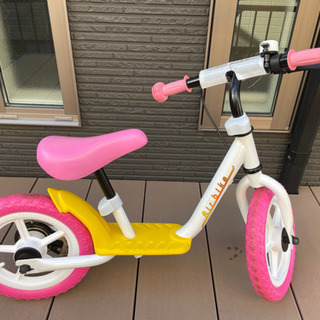 【ネット決済】 キックバイク ブレーキ付き　ホワイトピンク　女の子