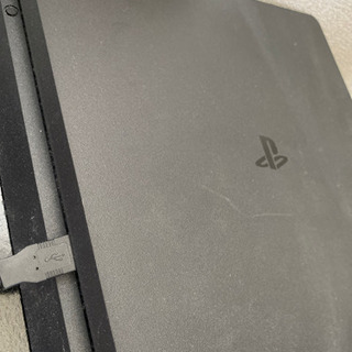 プレステ4とカセット３本！