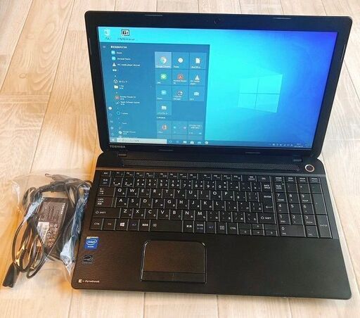美品！新品SSD dynabook B253 Celeron 1037U  LibreOffice ノートパソコン windows10　ノートPC サクサク動きます S01