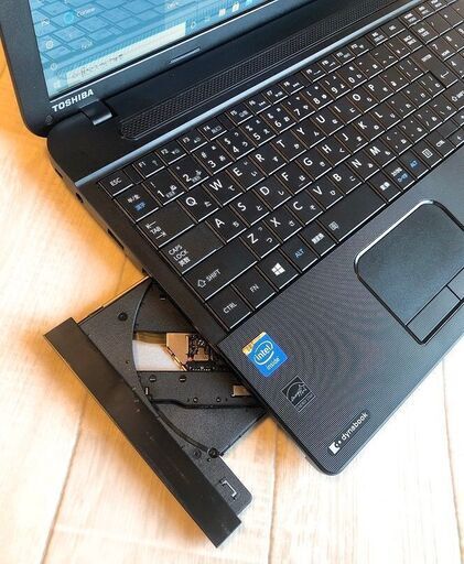 美品！新品SSD dynabook B253 Celeron 1037U LibreOffice ノート