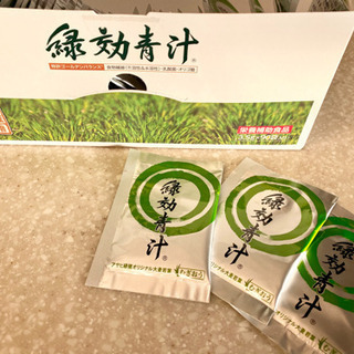 【取引中】アサヒ緑健　緑効青汁　49袋