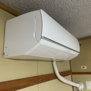 FUJITSU AS-408C2E6 ルームエアコン　2018年製 FUJITSU AS-408C2E6 ルームエアコン 2018年製