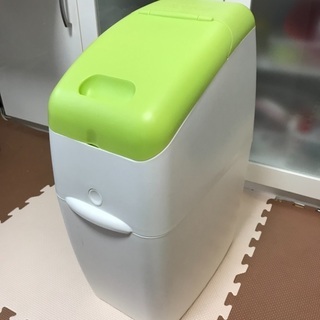 【ネット決済】Aprica オムツ用ゴミ箱