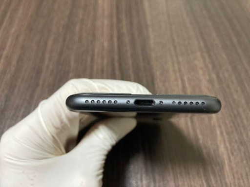 値下げしました！美品！キズ割れなし！iPhone8 SIMフリー 【公式通販】