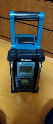 中古品 マキタ 現場ラジオ