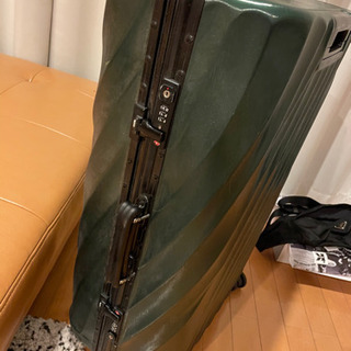 スーツケース大容量　TSAロック