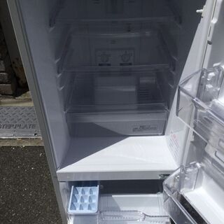 【RKGRE-635】特価！三菱/146L 2ドア冷凍冷蔵庫/MR-P15Z-S/中古品/2016年製/当社より近隣無料配達！