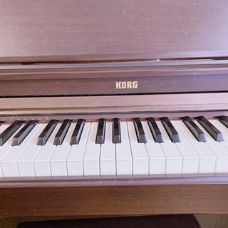 【ネット決済】電子ピアノ　KORG