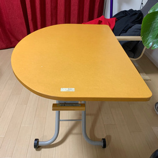 『昇降テーブル』2万円でお譲りします