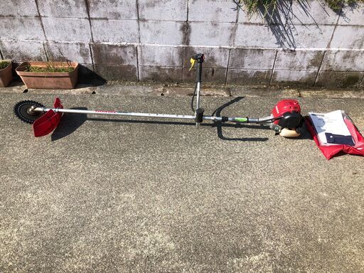 信頼のホンダ4サイクルエンジン余裕の２５㏄　UMK425H 刈払機【値下げしました】