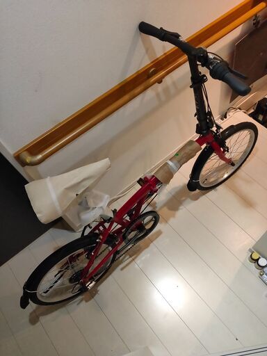2020年モデル DAHON SUV D6 20インチ BAT061 マットルージュ 折りたたみ自転車 6段変速