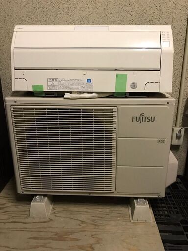 FUJITSU 富士通 ルームエアコン AS-R28D-W 冷房:～12畳 2.8kW 暖房:～10畳 3.6kW 2014年製