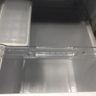 高年式 2019年製 Hisense ハイセンス 2ドア 冷凍冷蔵庫 154L（冷蔵108L