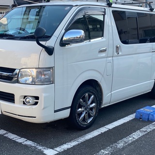 トヨタハイエース　スーパーＧＬ　　　ガソリン車