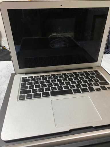 MacBookAir 2010 13インチ 2GB 【値引き検討可能】