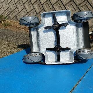 只今商談中です。自走式草刈機4WDすぐ使えます。税込みです。