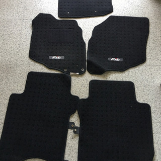 中古カーマットが無料 格安で買える ジモティー