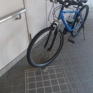 中古自転車2180 訳あり クロスバイク 前後タイヤ新品！ 700