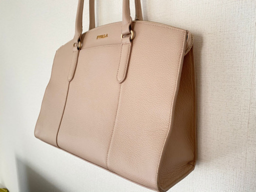 【値下げ】FURLA(フルラ) トートバッグ