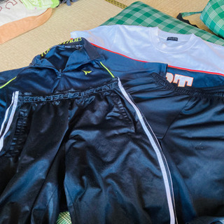 【決まりました】スポーツウェア　新日本プロレスシャツ、半袖トレー...