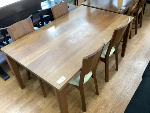 SHIRAKAWA ダイニング5点セット売ります！