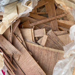 建築廃材②  板多め　木材　角材　無料でお譲りします！