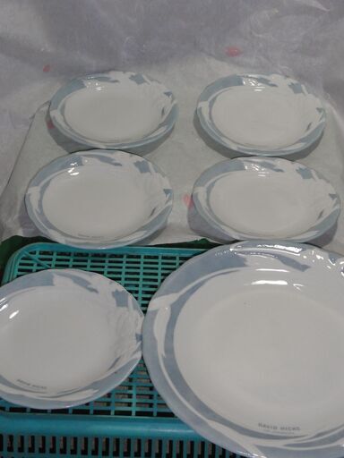 未使用　箱入り　DAVID　HICKS　デービッドヒックス　皿セット（大皿１，中皿５）　\u0026　大皿各種（NARUMI CHINA ナルミチャイナ等）