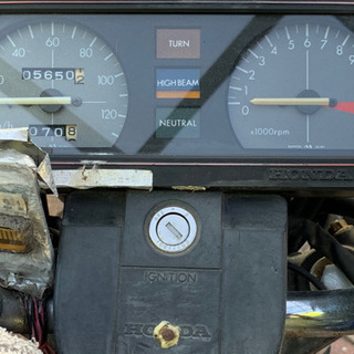 希少な２気筒125ccバイク、ホンダ【CB125T】