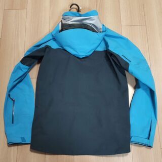 patagonia マウンテンパーカー（ゴアテックス）XS 品番133390