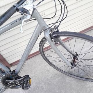 自転車　クロスバイク　specialized en14764 24段変速 Specialized 24段変速クロスバイク