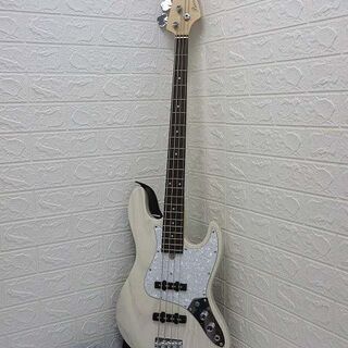 ss2338　バッカス　エレキベース　ホワイト　シェル調　Bacchus　ベース　白　ソフトケース付き　弦楽器