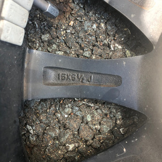 極美品！15インチアルミホイール、タイヤ付き