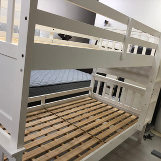 🔴売約済🔴🌹美品🌹通気性の良いスノコ床板2段ベット