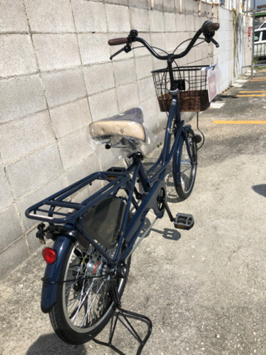 大阪府の自転車 新車！ オートライト、変速3段付き、ハンドルロック付き！