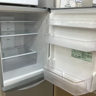 6ヵ月保証付き、HITACHI(ヒタチ)の3ドア冷蔵庫！