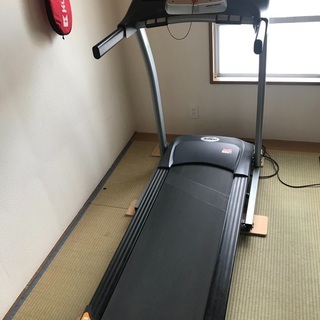 TEMPO トレッドミル T82