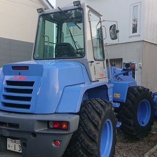 日立 タイヤショベル ホイールローダー ZW20仕様 750時間