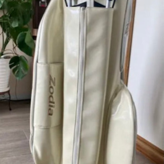 ゾディアの限定キャディバッグ　