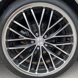 ホイール19インチ