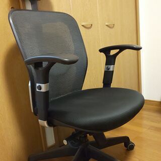 椅子（オフィスチェア）