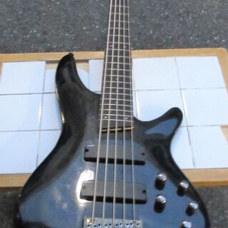 ☆アイバニーズ Ibanez SR305-IPT 5弦 エレキベース◆自在なサウンド・メイクができる