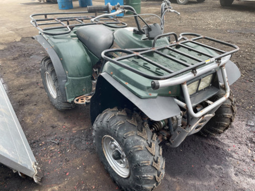 四輪バギー　atv 250cc 4WD ヤマハ　ティンバーウルフ