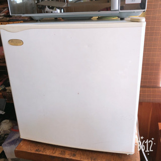 【ネット決済】ワンドア　冷蔵庫　46L