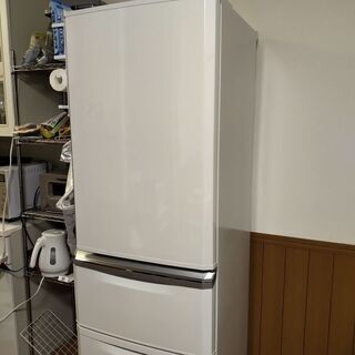 【ネット決済・配送可】冷蔵庫 370L 三菱電機 MR-C37Y...